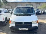 Volkswagen Transporter 1992 годаүшін1 800 000 тг. в Актобе