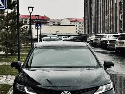 Toyota Camry 2023 года за 17 000 000 тг. в Атырау – фото 10