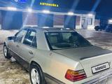 Mercedes-Benz E 200 1993 годаүшін1 200 000 тг. в Караганда – фото 5