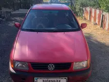 Volkswagen Polo, 1998