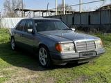 Mercedes-Benz E 200 1992 годаүшін1 550 000 тг. в Алматы – фото 2