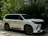 Lexus LX 570 2016 годаүшін39 999 999 тг. в Актобе – фото 2