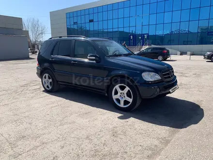 Mercedes-Benz ML 320 2001 года за 4 500 000 тг. в Караганда – фото 2