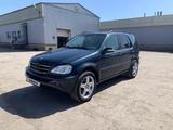 Mercedes-Benz ML 320 2001 года за 4 500 000 тг. в Караганда – фото 3