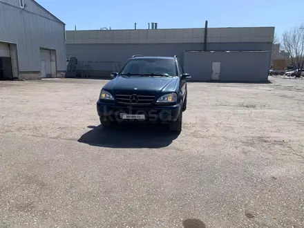 Mercedes-Benz ML 320 2001 года за 4 500 000 тг. в Караганда