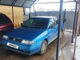 Volkswagen Passat 1995 года за 1 300 000 тг. в Уральск