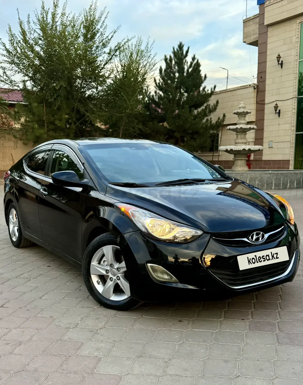 Hyundai Elantra, 2011