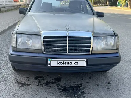 Mercedes-Benz E 250 1989 года за 1 000 000 тг. в Караганда – фото 3