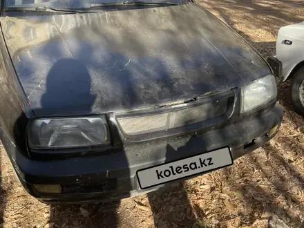 Volkswagen Vento 1993 года за 1 150 000 тг. в Караганда – фото 4