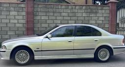 BMW 528 1999 года за 4 300 000 тг. в Алматы – фото 4