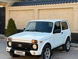ВАЗ (Lada) Lada 2121 2018 года за 3 250 000 тг. в Шымкент – фото 2