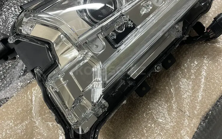 Фара на Toyota Land Cruiser 200, 2016г + за 470 000 тг. в Астана