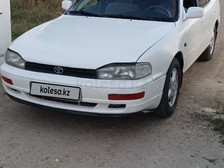 Toyota Camry 1993 года за 1 800 000 тг. в Актау – фото 2