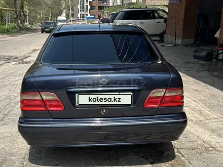 Mercedes-Benz E 280 2000 года за 4 000 000 тг. в Алматы – фото 10