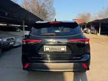 Toyota Highlander, 2021
