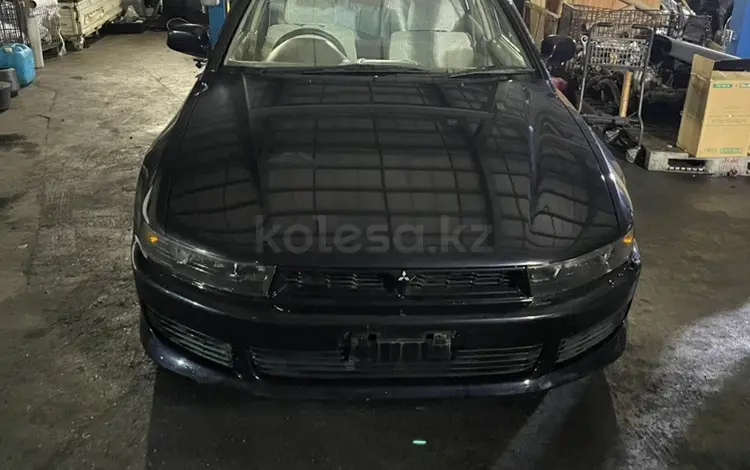 Передний бампер Mitsubishi Galant за 4 189 тг. в Алматы