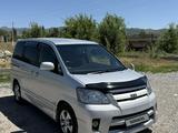Toyota Noah 2007 годаүшін8 500 000 тг. в Алматы – фото 2