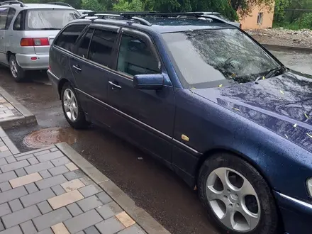 Mercedes-Benz C 200 2000 года за 2 700 000 тг. в Алматы – фото 5