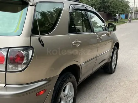 Lexus RX 300 2001 года за 5 600 000 тг. в Алматы – фото 4