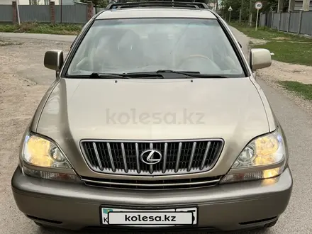 Lexus RX 300 2001 года за 5 600 000 тг. в Алматы