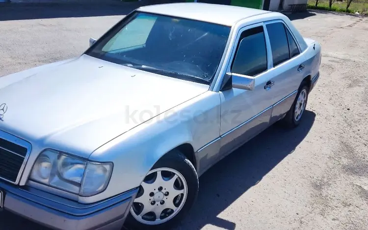 Mercedes-Benz E 220 1993 года за 1 800 000 тг. в Кордай