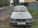 Mitsubishi Galant 1992 годаүшін550 000 тг. в Семей