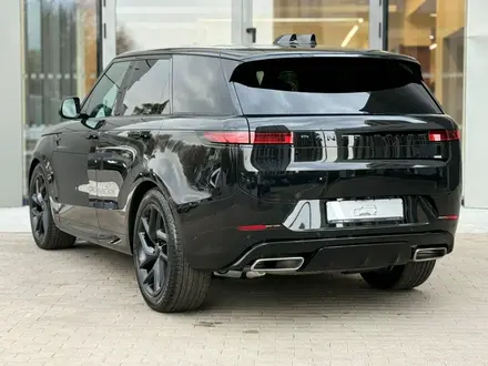 Land Rover Range Rover Sport Dynamic SE 2026 года за 104 391 000 тг. в Алматы – фото 6
