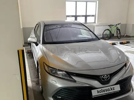 Toyota Camry 2021 года за 15 100 000 тг. в Астана – фото 4