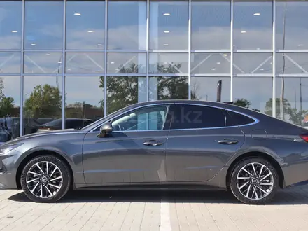 Hyundai Sonata 2023 года за 11 300 000 тг. в Астана – фото 2