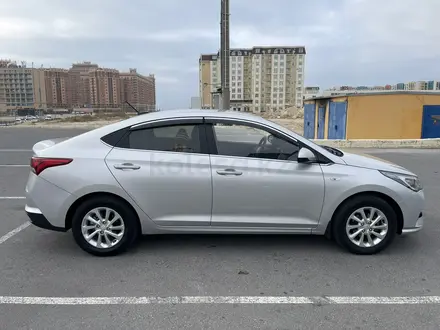 Hyundai Accent 2021 года за 8 700 000 тг. в Актау – фото 4