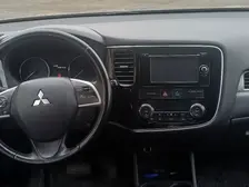 Mitsubishi Outlander, 2013