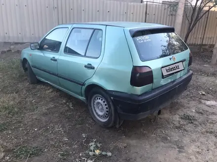 Volkswagen Golf 1993 года за 650 000 тг. в Шымкент – фото 4