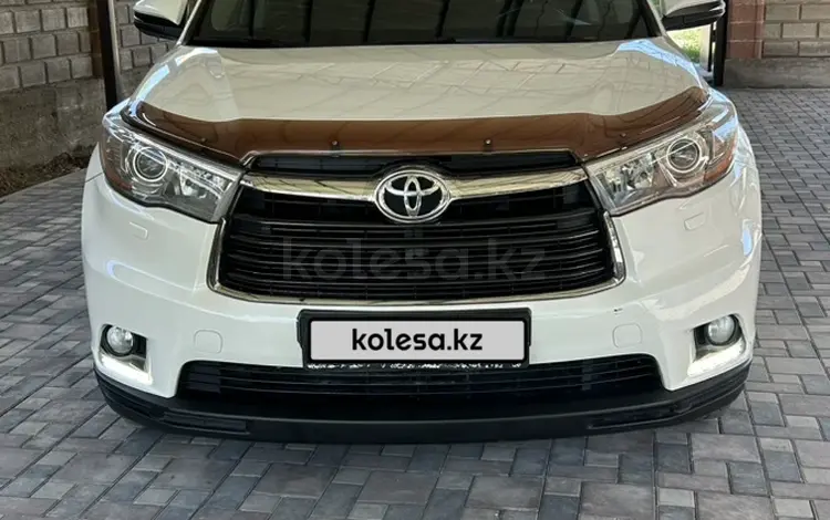 Toyota Highlander 2014 года за 15 000 000 тг. в Алматы