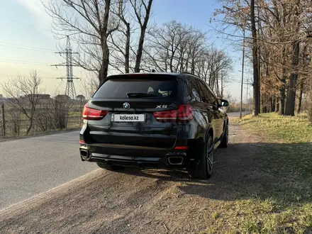 BMW X5 2015 года за 20 500 000 тг. в Алматы – фото 3