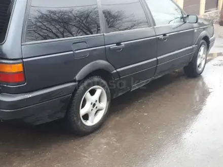 Volkswagen Passat 1993 года за 1 200 000 тг. в Талдыкорган – фото 3