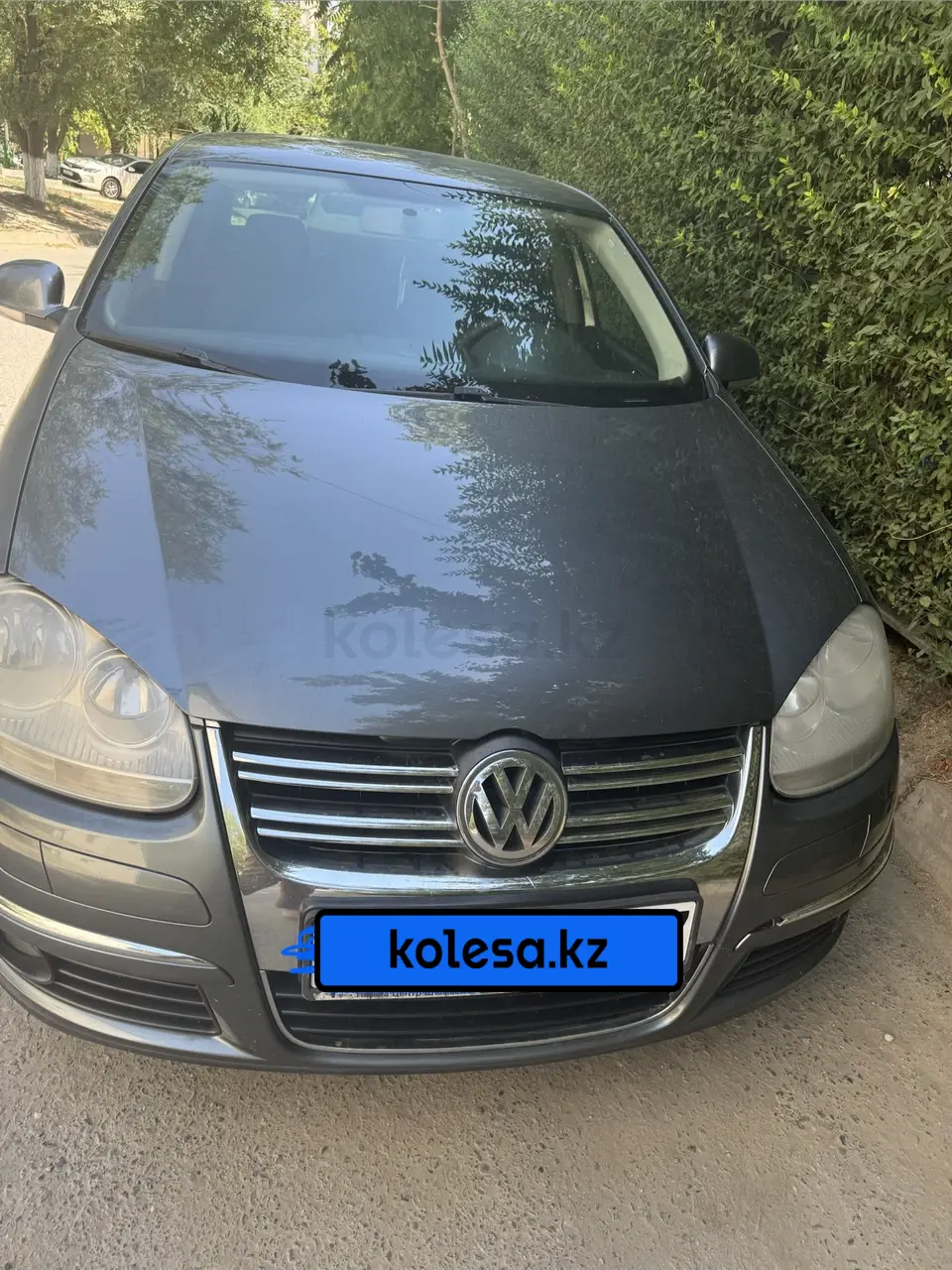 Volkswagen Jetta, 2010