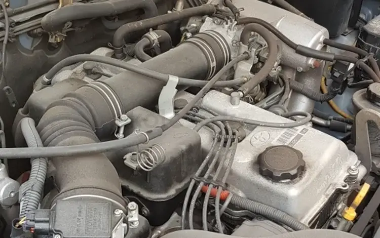 Контрактный двигатель двс мотор 2RZ 2RZFE 3RZ 3RZFE TOYOTA за 740 000 тг. в Усть-Каменогорск