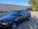 Mercedes-Benz C 200 1997 года за 1 700 000 тг. в Астана – фото 3