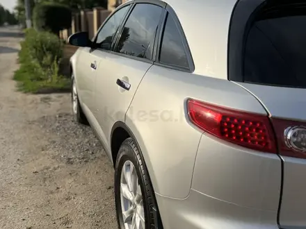 Infiniti FX35 2006 года за 6 400 000 тг. в Актобе – фото 10