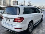 Mercedes-Benz GLS 400 2016 года за 31 000 000 тг. в Алматы – фото 4