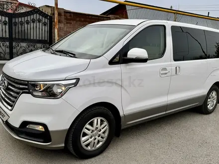 Hyundai Starex 2020 года за 18 500 000 тг. в Алматы