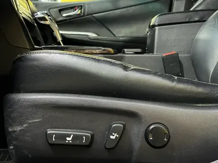 Toyota Camry 2015 года за 9 200 000 тг. в Актау – фото 10