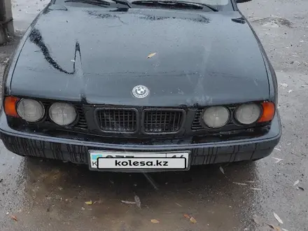 BMW 520 1992 года за 1 270 000 тг. в Астана – фото 2