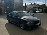 BMW 528 1997 годаүшін2 500 000 тг. в Уральск – фото 2