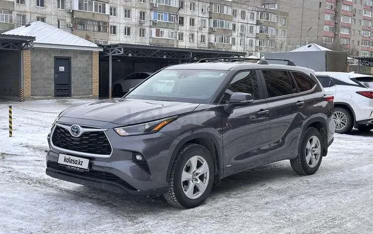 Toyota Highlander 2022 годаүшін23 700 000 тг. в Актобе