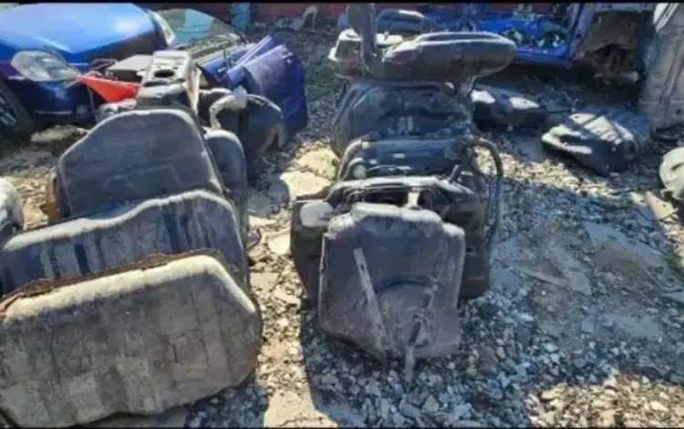 Бак бензобак топливный насос бензонасос датчик уровня топлива за 20 000 тг. в Костанай