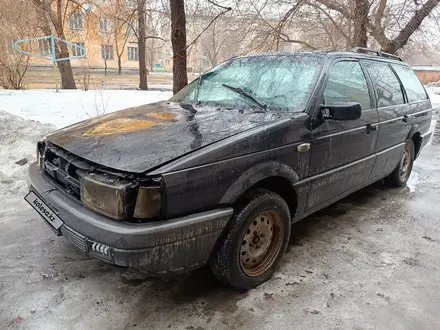 Volkswagen Passat 1990 года за 800 000 тг. в Усть-Каменогорск