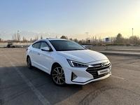 Hyundai Elantra 2020 годаүшін9 300 000 тг. в Алматы