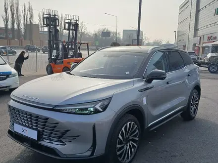 BAIC Beijing X7 2020 года за 14 990 000 тг. в Алматы – фото 2