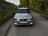 BMW 320 1992 годаүшін1 600 000 тг. в Тараз